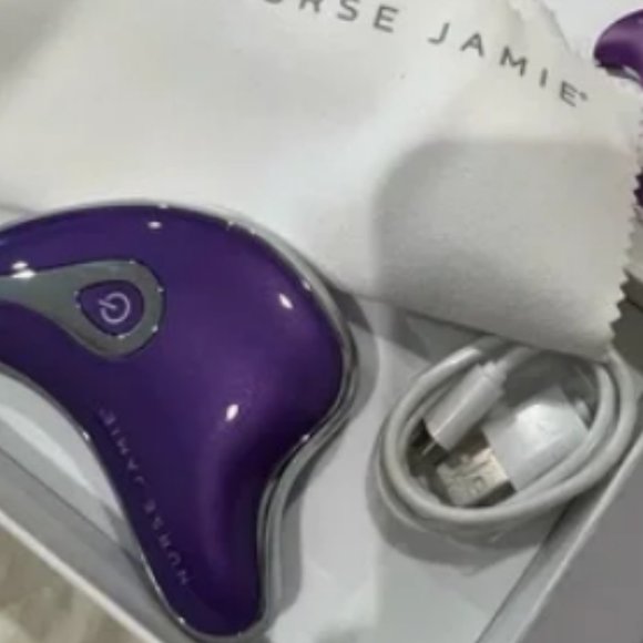 Nurse Jamie Triangle Massaging Sculpting Facial Beauty Tool - NWT/NIB - Picture 12 of 17